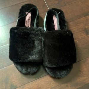 juicy couture slippers